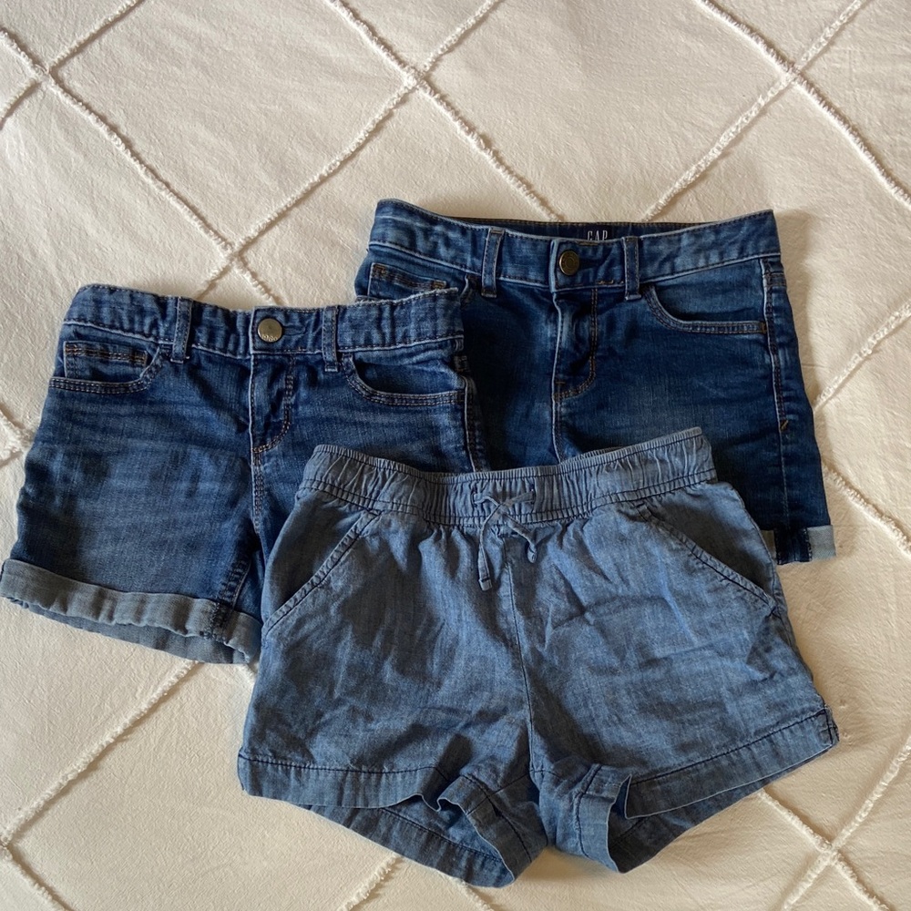Bundle of GAP and Old Navy Girls Jean Denim & Chambray Shorts Size 8